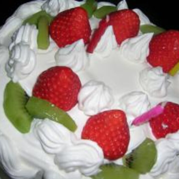 お誕生日いちごショートケーキ♪